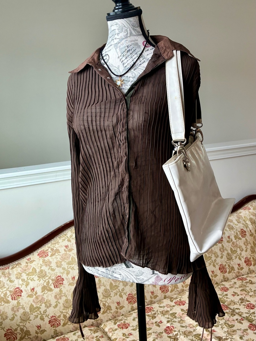 Womens ‘Coffe Shop’ Brown Pleated Snap Button-Front Top
